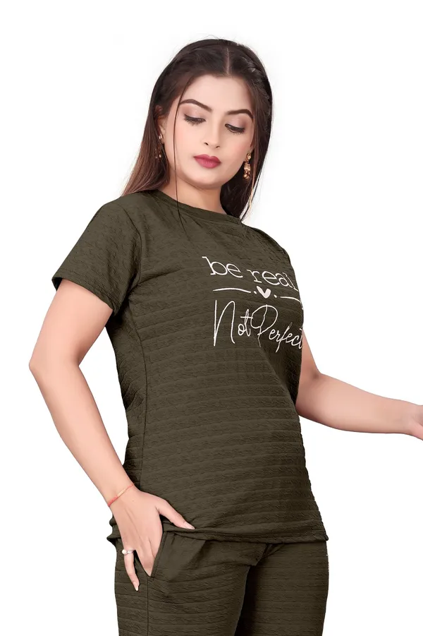 Olive_Green_Printed_T-Shirt_And_Jogger_Set_For_Women