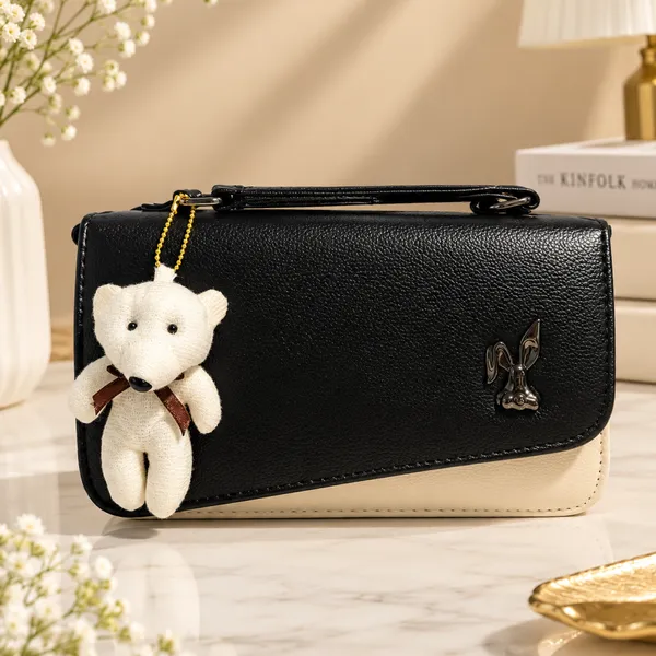 Black_Faux_Leather_Shoulder_Bag_for_Women