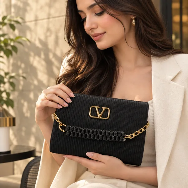 Black_Textured_Crossbody_Sling_Bag_for_Women