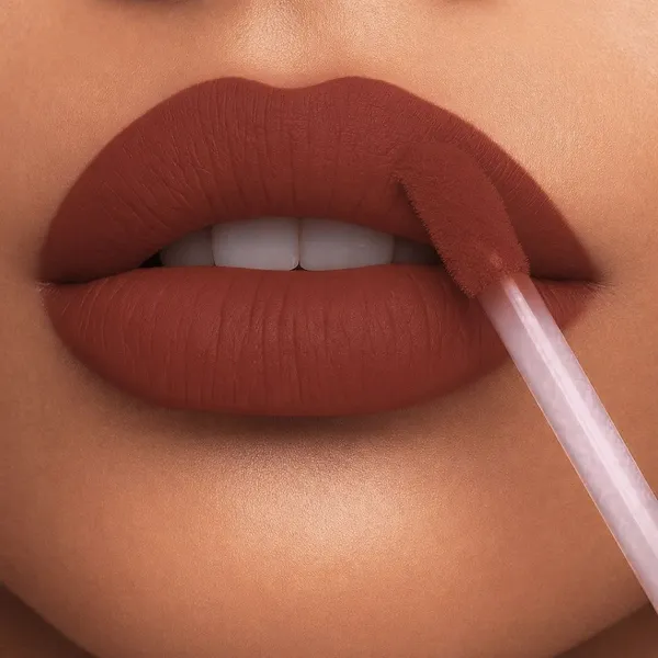 Adore_Me_Liquid_Lipstick_Caramel