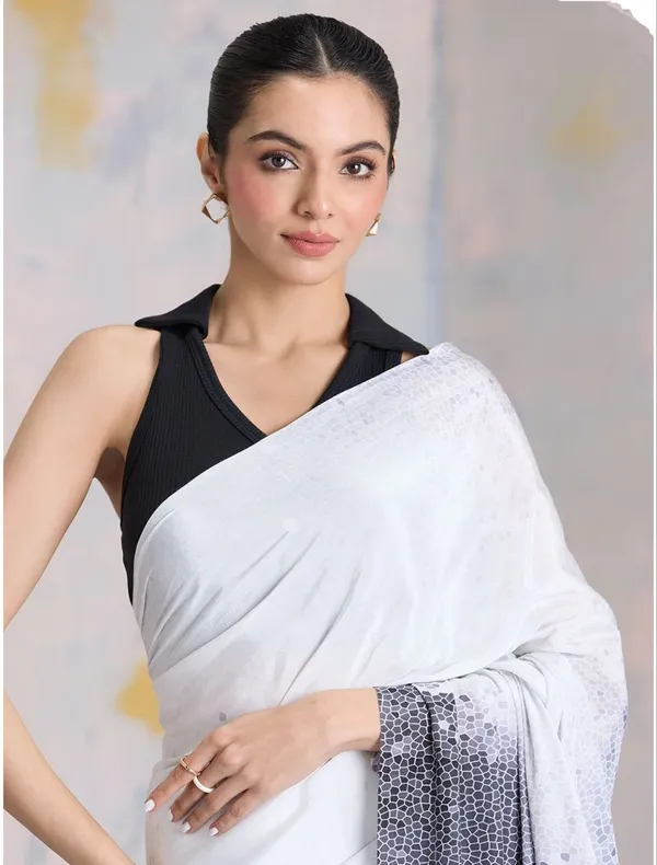 White_Black_Abstract_Digital_Print_Satin_Saree_Elegant_Designer_Party_Wear_Saree_For_Women