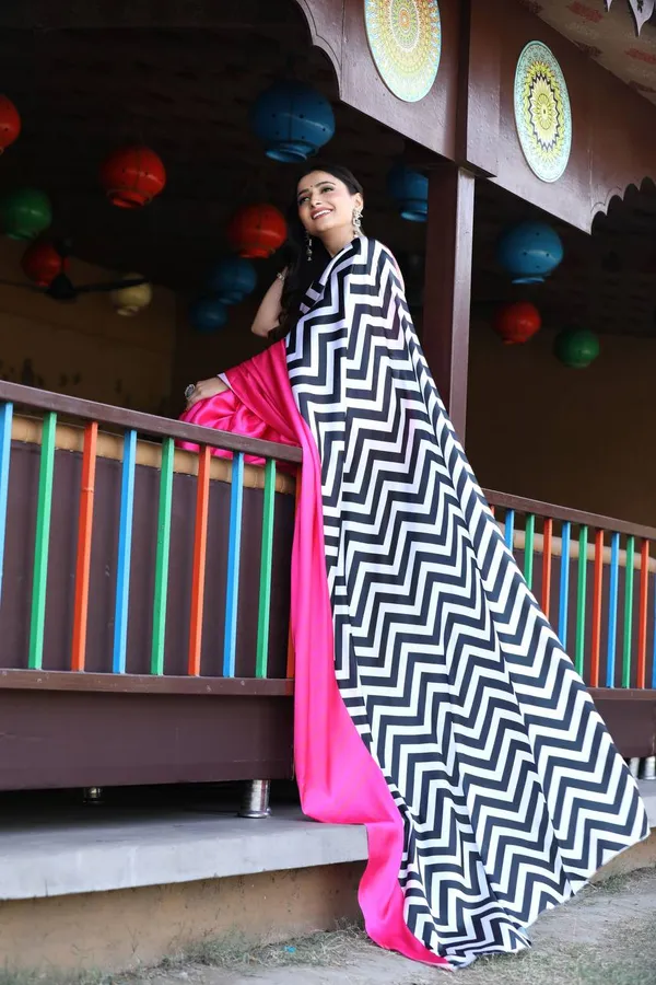 Hot_Pink_Satin_Designer_Saree_With_Black_White_Chevron_Pallu_Modern_Party_Wear_Saree_For_Women