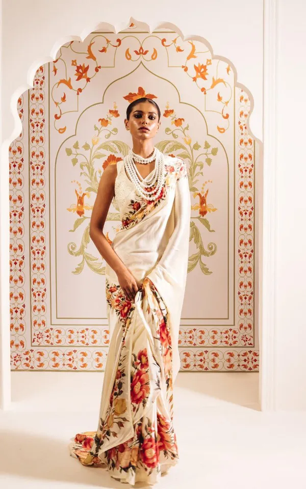 Ivory_Bloom_Floral_Printed_Satin_Saree_Elegant_Designer_Wedding_Festive_Wear_Saree_For_Women