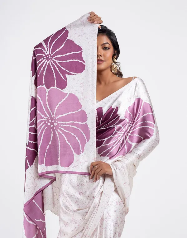 Ivory_Lavender_Satin_Floral_Designer_Saree_Elegant_Party_Festive_Wear_Saree_For_Women