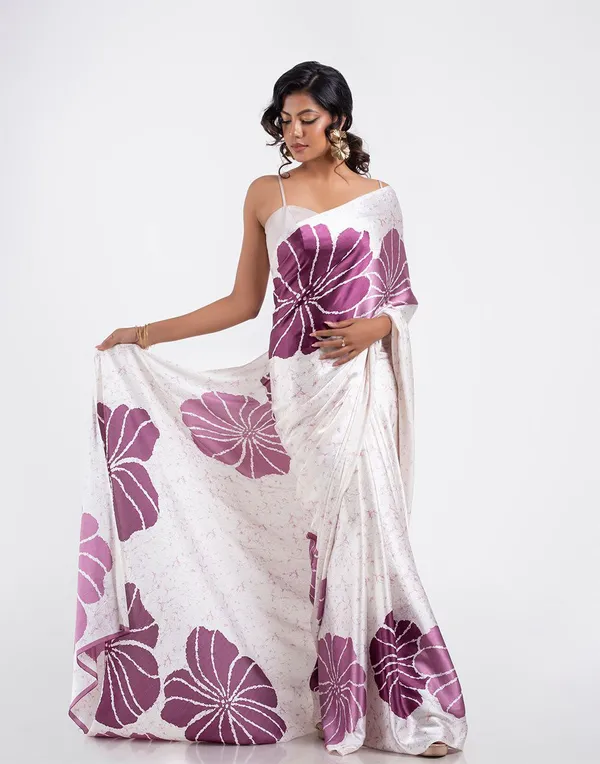Ivory_Lavender_Satin_Floral_Designer_Saree_Elegant_Party_Festive_Wear_Saree_For_Women