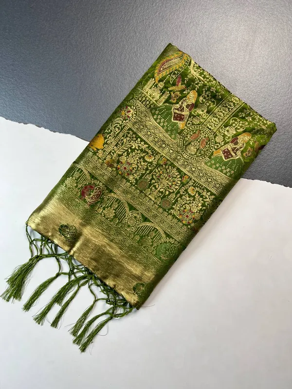 Green_Banarasi_Silk_Saree_For_Women