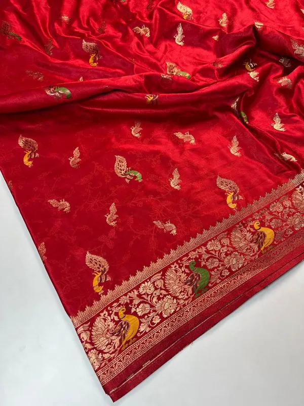 Bridal_Red_Banarasi_Silk_Saree_For_Women