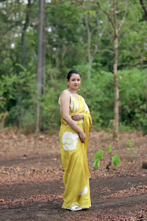 Sunshine_Yellow_Satin_Floral_Designer_Saree_Elegant_Casual_Festive_Wear_Saree_For_Women