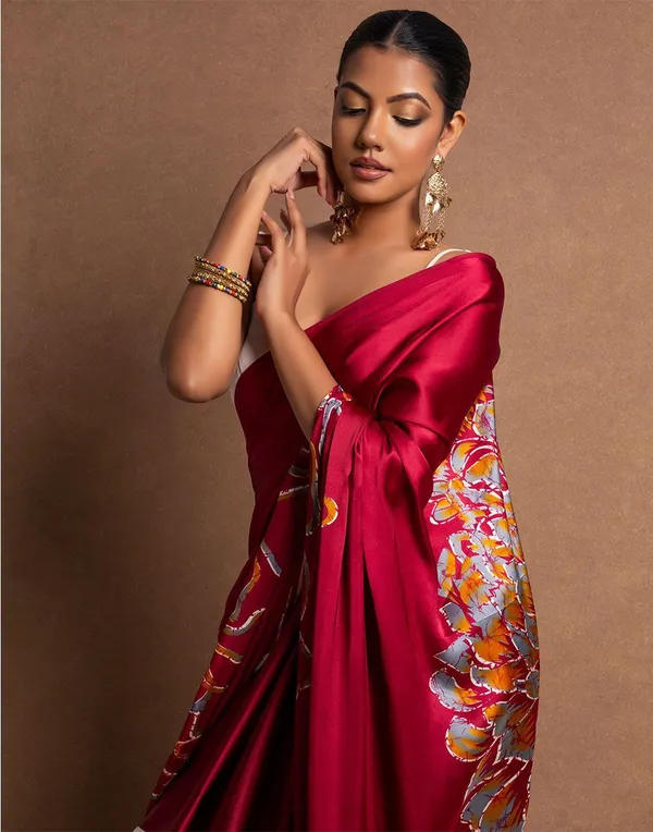 Crimson_Red_Satin_Abstract_Floral_Designer_Saree_Elegant_Party_Festive_Wear_Saree_For_Women