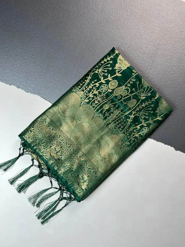Emerald_Green_Banarasi_Silk_Saree_For_Women
