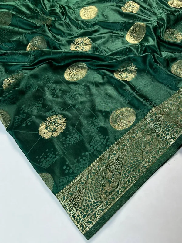 Emerald_Green_Banarasi_Silk_Saree_For_Women