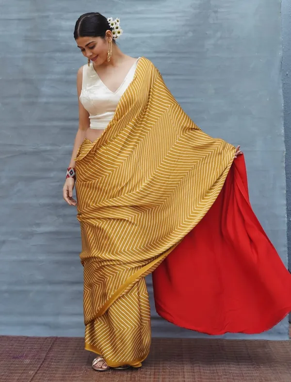 Mustard_Red_Ombre_Designer_Saree_With_Geometric_Stripes_Elegant_Party_Festive_Wear_Saree_For_Women