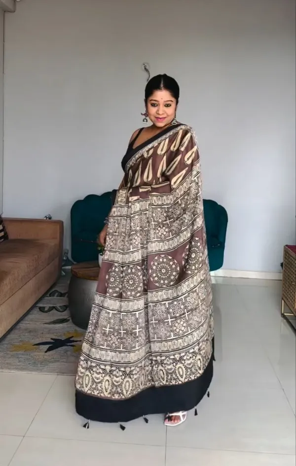 Brown_Printed_Soft_Cotton_Saree_With_Traditional_Motifs