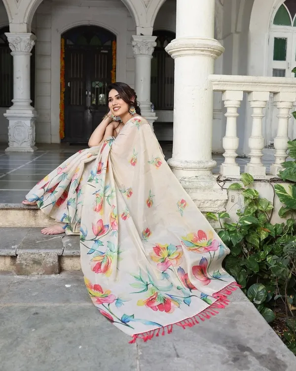 Beige_Cream_Multicolor_Floral_Linen_Saree_With_Tassels