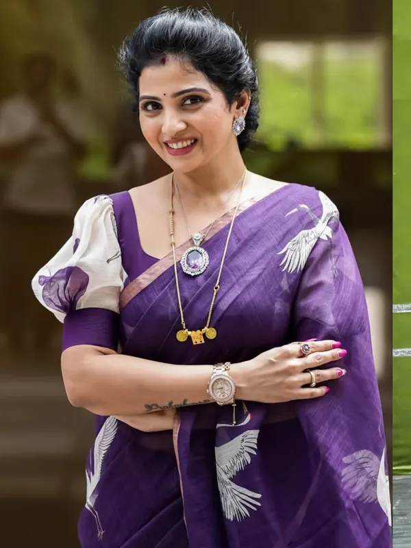Deep_Purple_Linen_Saree_With_White_Crane_Print