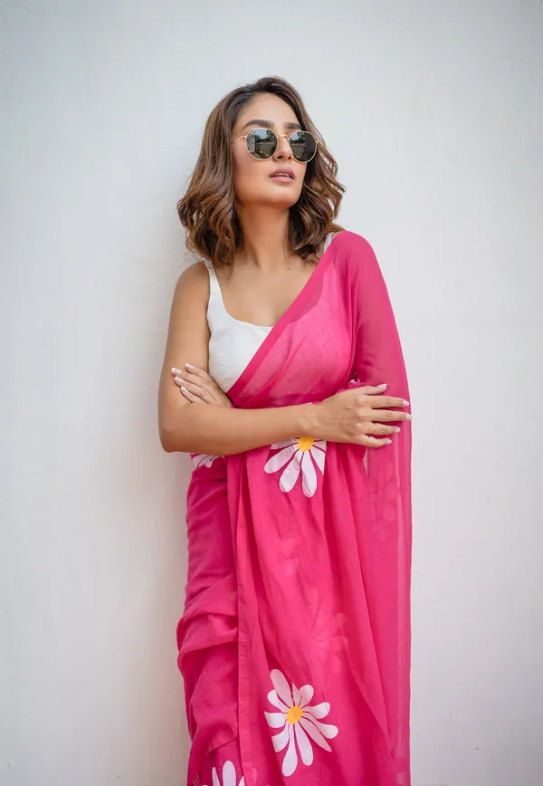 Hot_Pink_Floral_Print_Linen_Cotton_Saree