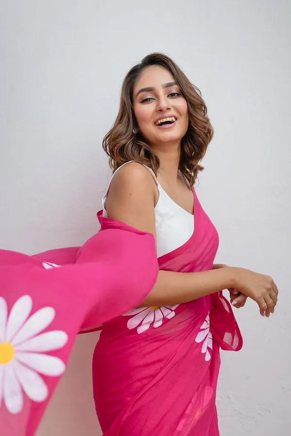 Hot_Pink_Floral_Print_Linen_Cotton_Saree