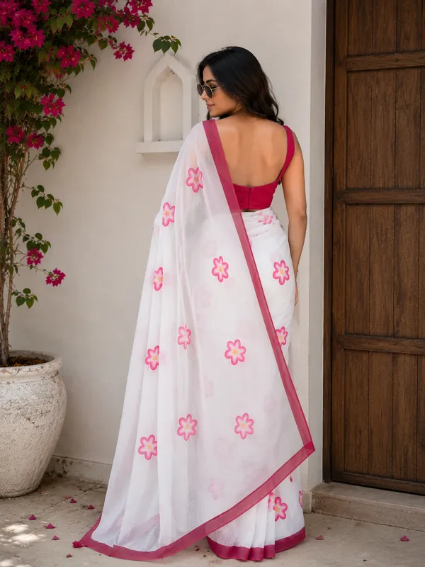 Pink_Floral_Handpaint_Linen_Saree_With_Plain_Border