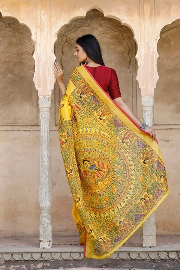 Yellow_Linen_Saree_With_Traditional_Folk_Art_Print