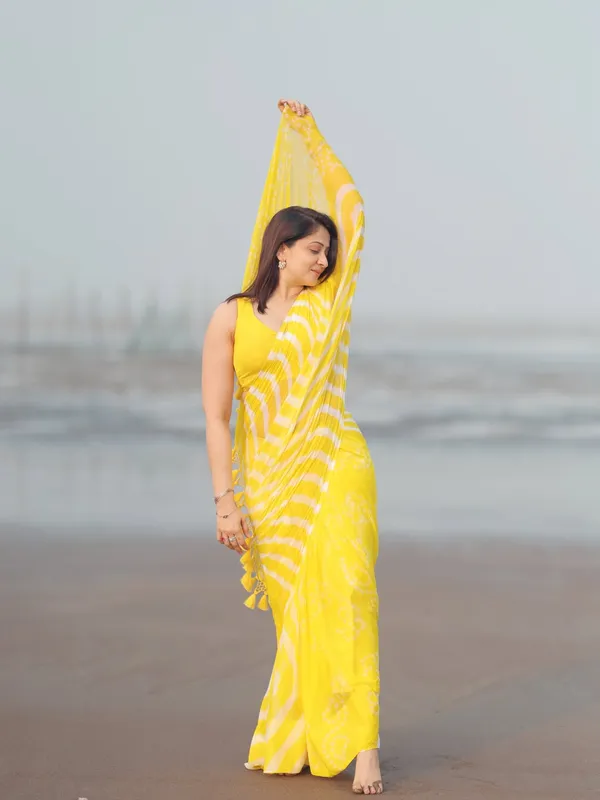 Radiant_Yellow_Leheriya_Saree