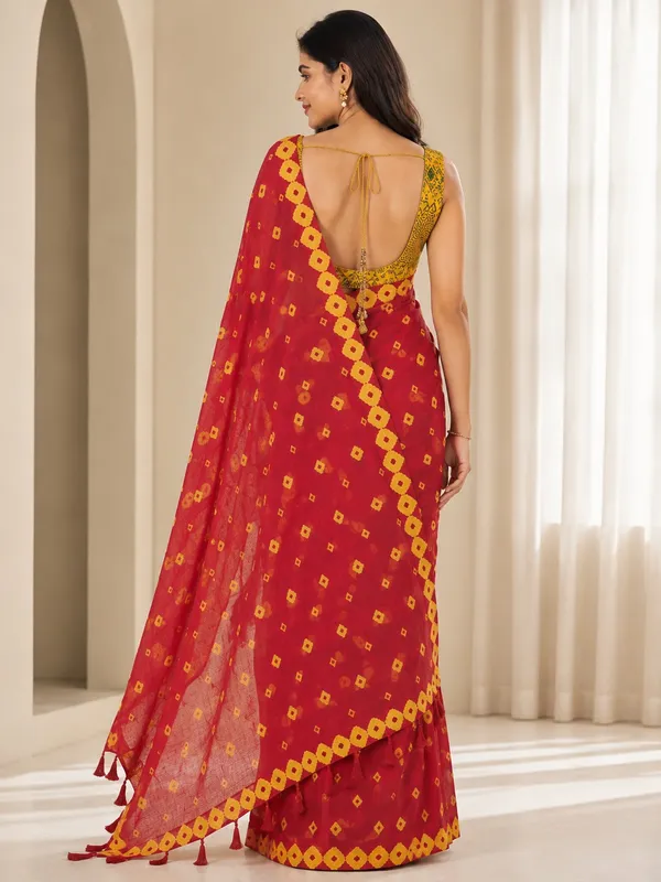Red_And_Yellow_Patterned_Saree