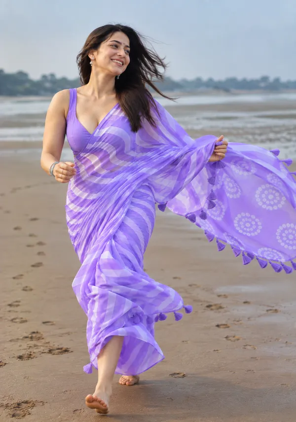 Lavender_Chiffon_Leheriya_Saree_with_Floral_Print_&_Tassel_Pallu