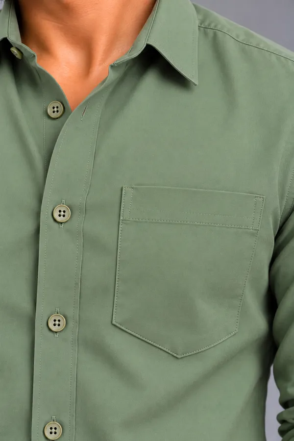 Green_Solid_Casual_Shirt_For_Men