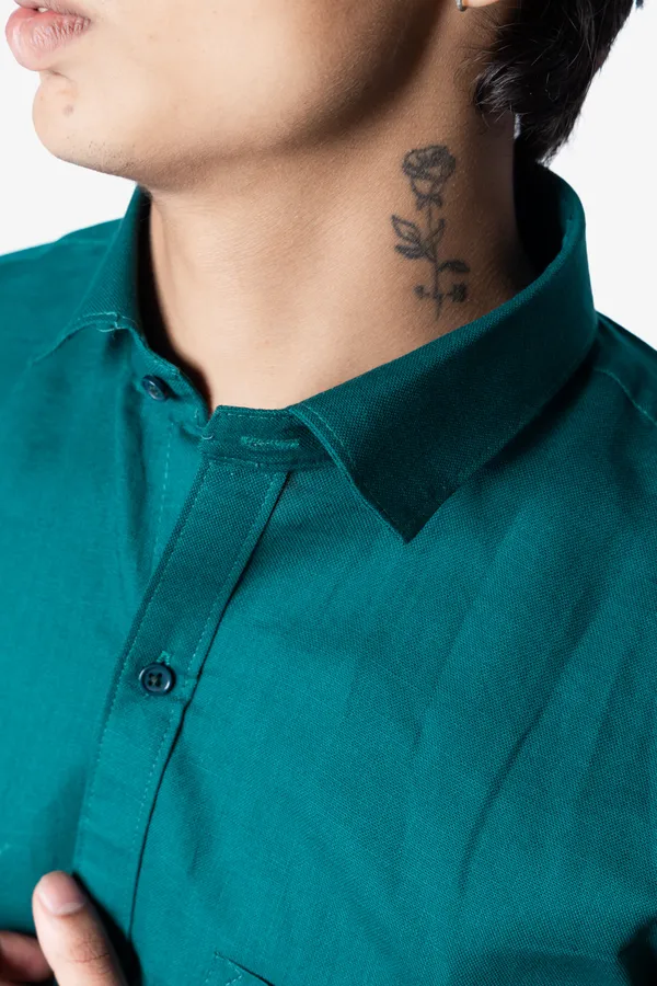 Teal_Green_Solid_Regular_Fit_Collared_Shirt_For_Men