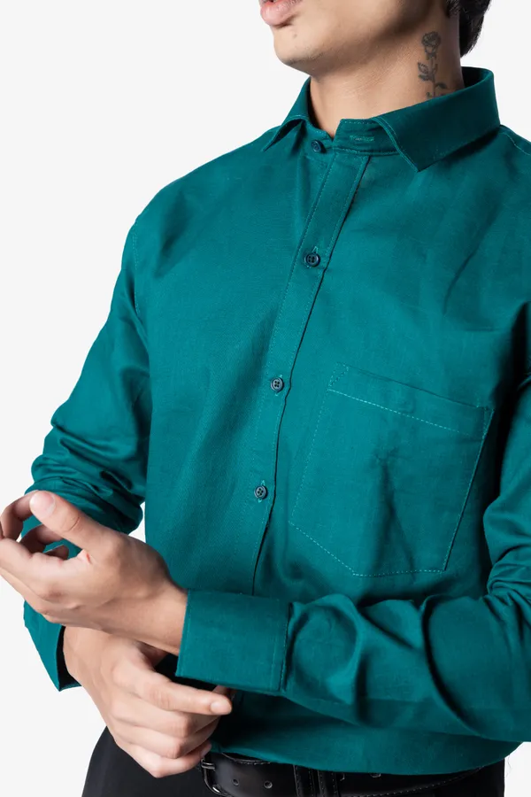 Teal_Green_Solid_Regular_Fit_Collared_Shirt_For_Men