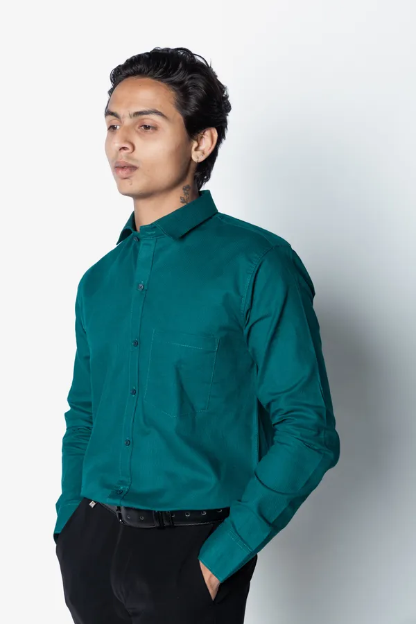 Teal_Green_Solid_Regular_Fit_Collared_Shirt_For_Men