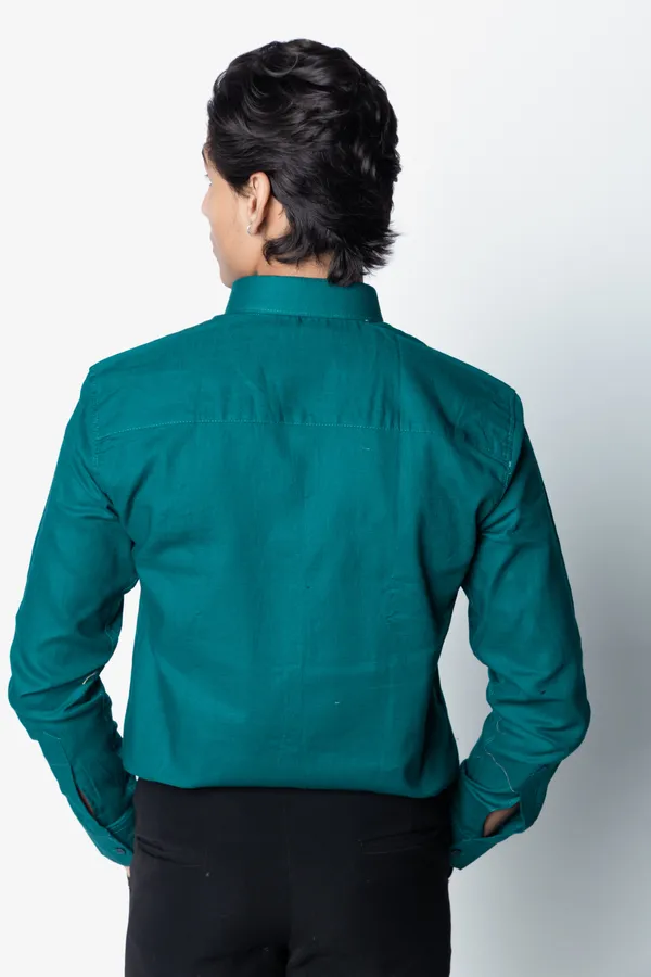 Teal_Green_Solid_Regular_Fit_Collared_Shirt_For_Men