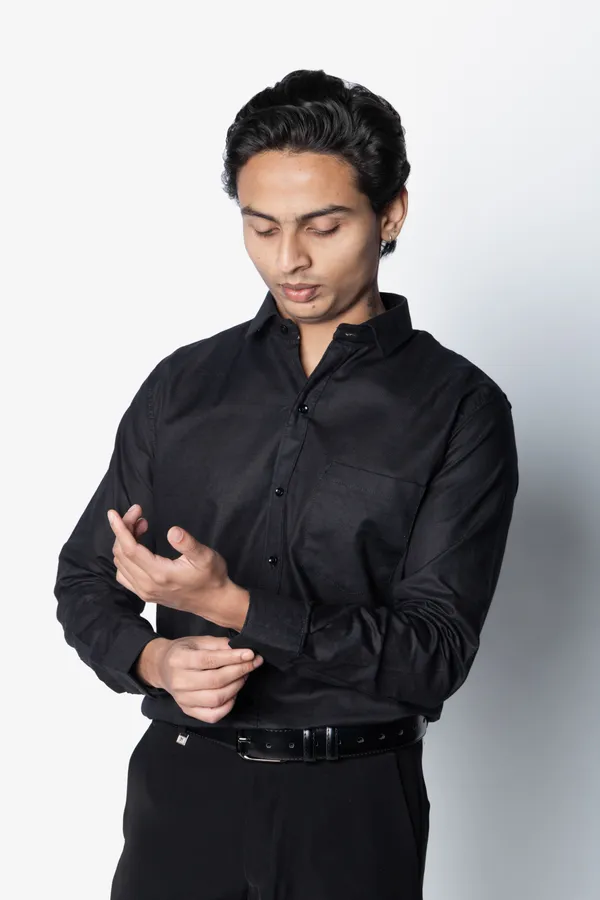 Black_Textured_Regular_Fit_Shirt_For_Men