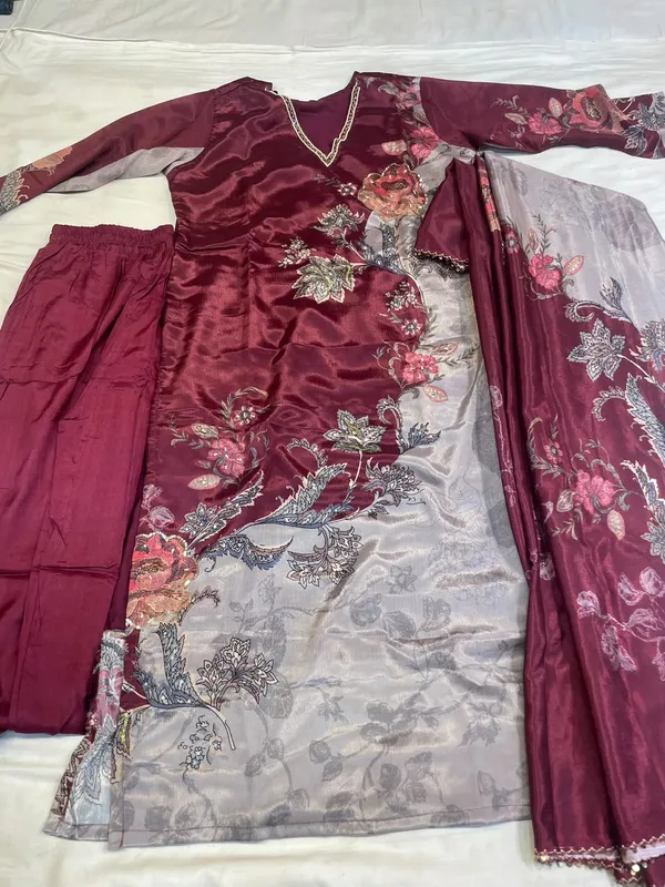 Maroon_Printed_Three_Piece_Ethnic_Wear_Set_for_Women
