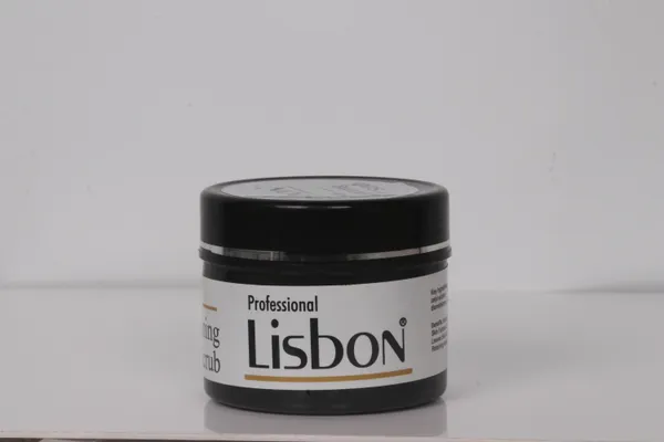 Lisbon_D-Tan_Whitening_Scrub