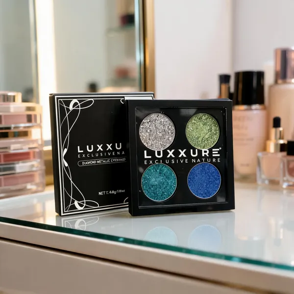 Luxxure_Diamond_Metallic_4_Shade_Eyeshadow_Palette
