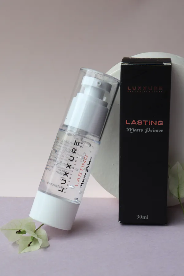 Luxxure_Lasting_Matte_Primer