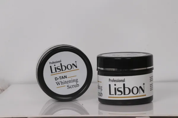 Lisbon_D-Tan_Whitening_Scrub