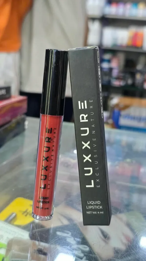 Luxure_Liquid_Lipstick_4_Ml_(RUST08)