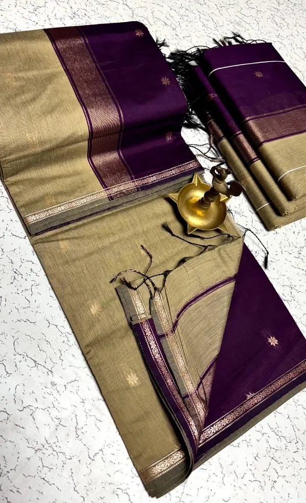 kancheepuram__Light_Weight_Very_Soft_little_border_saree_with_running_blouse