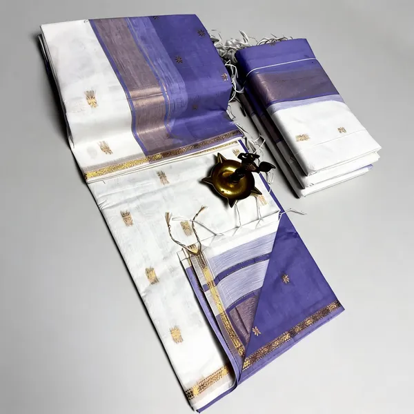 Kancheepuram_Light_Weight_Very_Soft_Little_Border_Saree_With_Running_Blouse