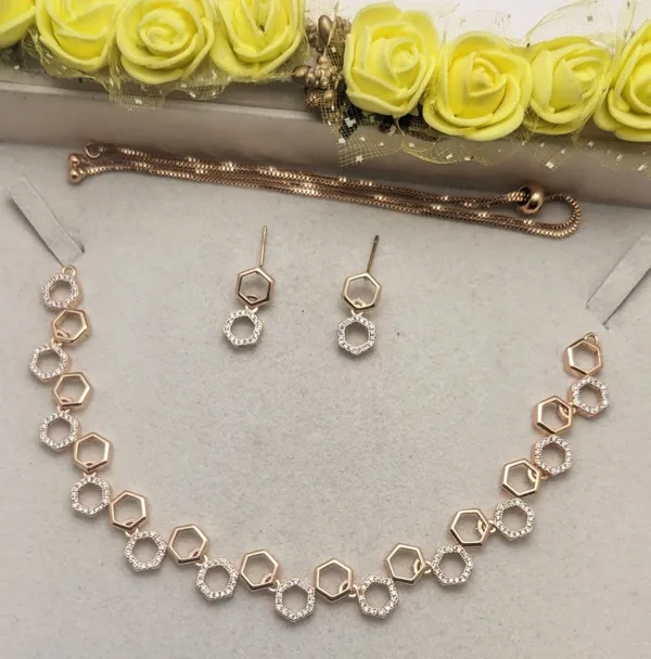 Gold_Tone_Geometric_Necklace_And_Earrings_Set_for_Women