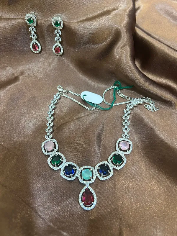 Silver-Tone_Multicolor_Stone_Necklace_Set_for_Women