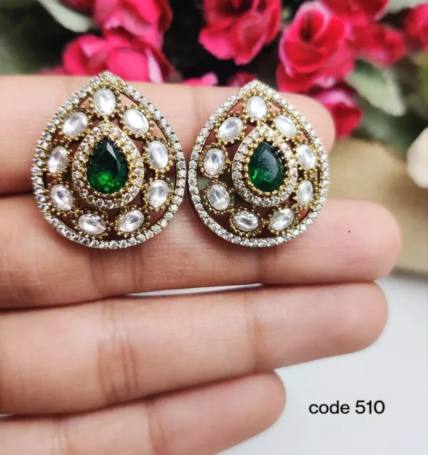 Gold_Tone_Teardrop_Earrings_for_Women