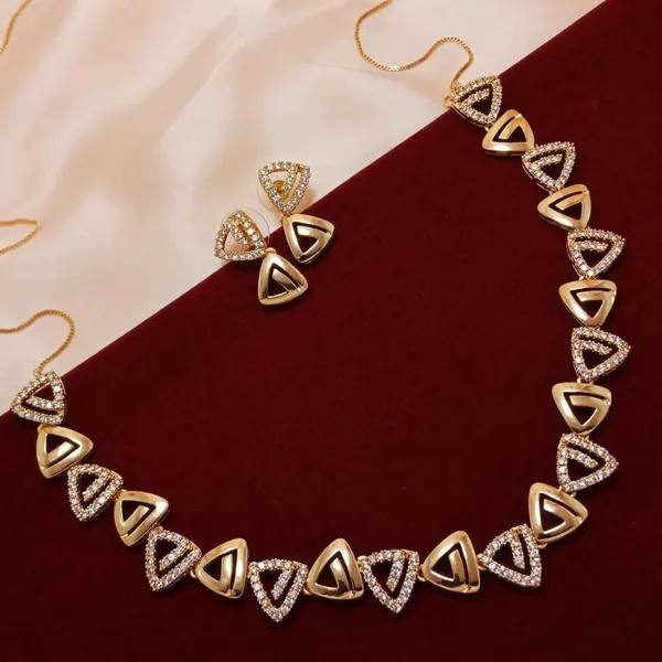 Gold_Tone_Geometric_Necklace_Set_for_Women