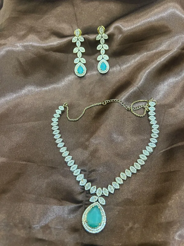 Silver_Tone_Aqua_Stone_Necklace_And_Earrings_Set_for_Women