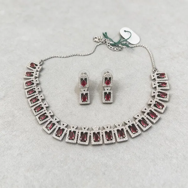 Silver-Toned_Stone_Necklace_And_Earrings_Set_for_Women