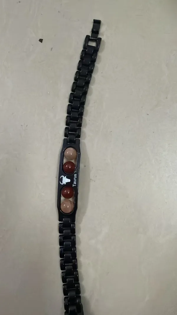 Black_Metal_Taurus_Zodiac_Bracelet