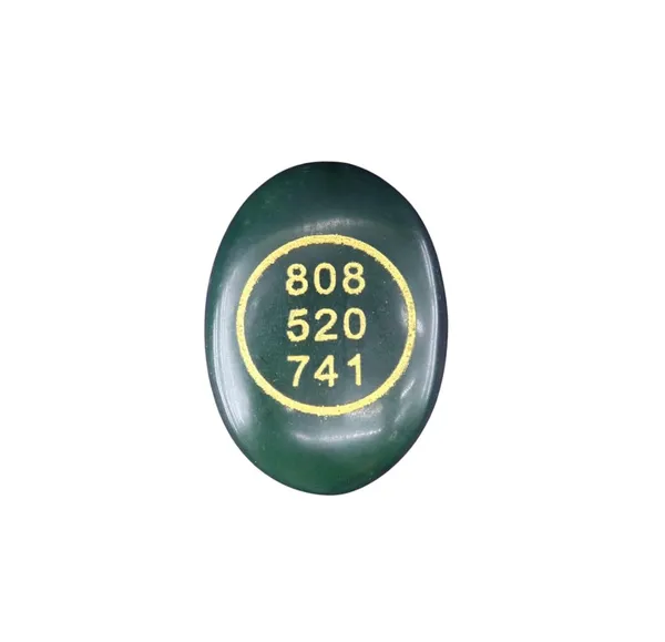 Jade_Oval_Cabochon_Gemstone
