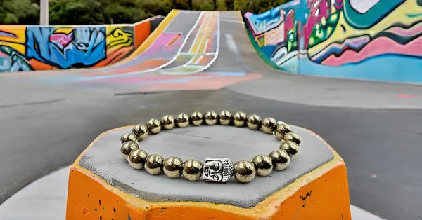 Hematite_Buddha_Bead_Bracelet