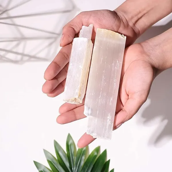 Selenite_Raw_Crystal_Stone